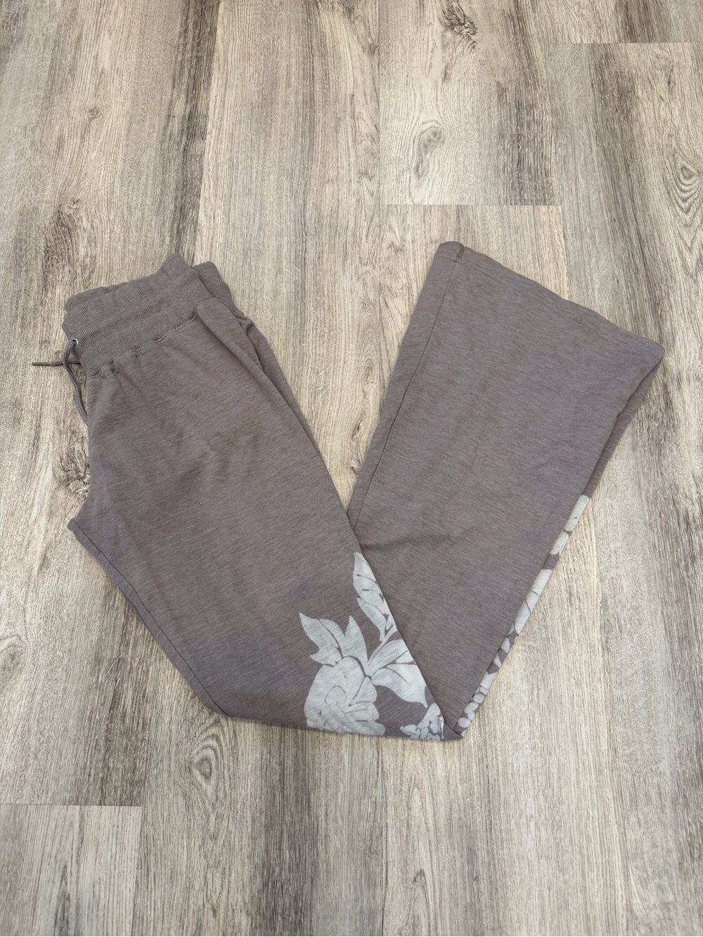 Vertigo Paris Medium Brown Floral Flare Pants Y2K Boho